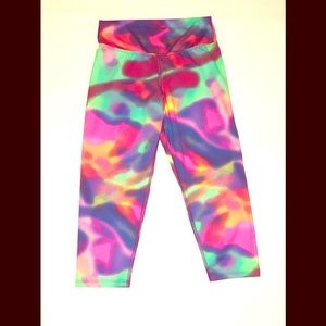 DONA JO Sustainable 5 Way Stretch Neon Capri